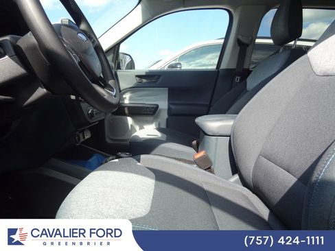 Used 2025 Ford Maverick XLT w/ XLT Luxury Package AWD/4WD image 9