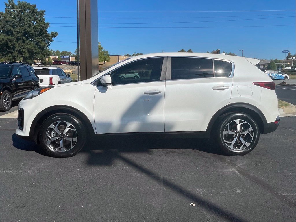 Used 2022 Kia Sportage LX FWD image 5
