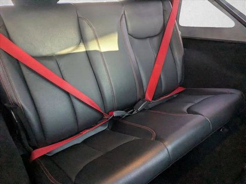 Used 2017 Jeep Wrangler Rubicon image 18