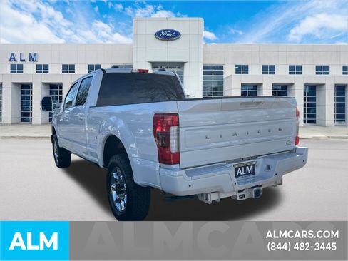 Used 2022 Ford F250 Limited w/ FX4 Off-Road Package image 9