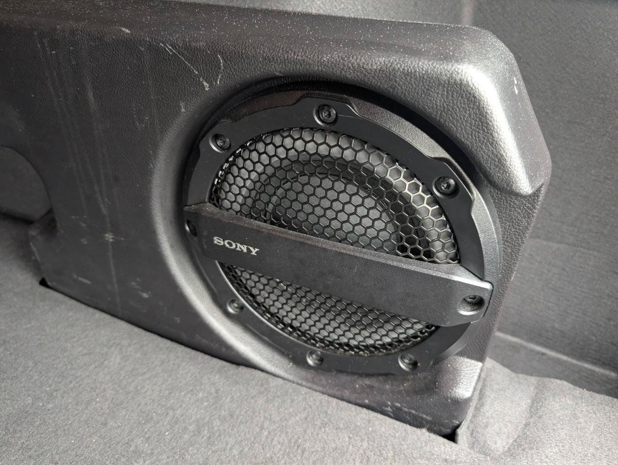 Used 2015 Ford Focus Titanium FWD image 26