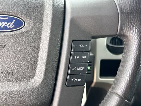 Used 2011 Ford F150 XLT w/ XLT Convenience Pkg RWD image 16