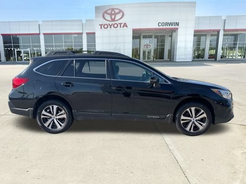 Used 2018 Subaru Outback 2.5i Limited AWD/4WD image 6