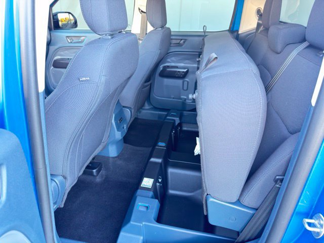 Used 2025 Ford Maverick XL w/ Equipment Group 102A AWD/4WD image 22