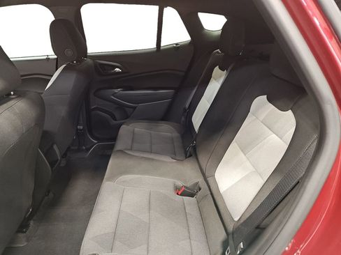 Used 2024 Chevrolet Trax RS w/ Driver Confidence Package image 14