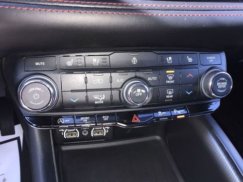 Used 2024 Dodge Durango GT image 19