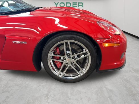 Used 2008 Chevrolet Corvette Z06 w/ Preferred Equipment Group RWD image 37