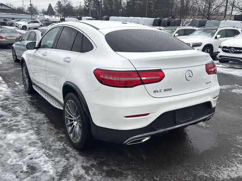 Used 2017 Mercedes-Benz GLC 300 4MATIC Coupe image 2
