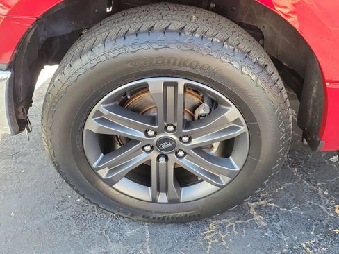 Used 2016 Ford F150 XLT RWD image 11