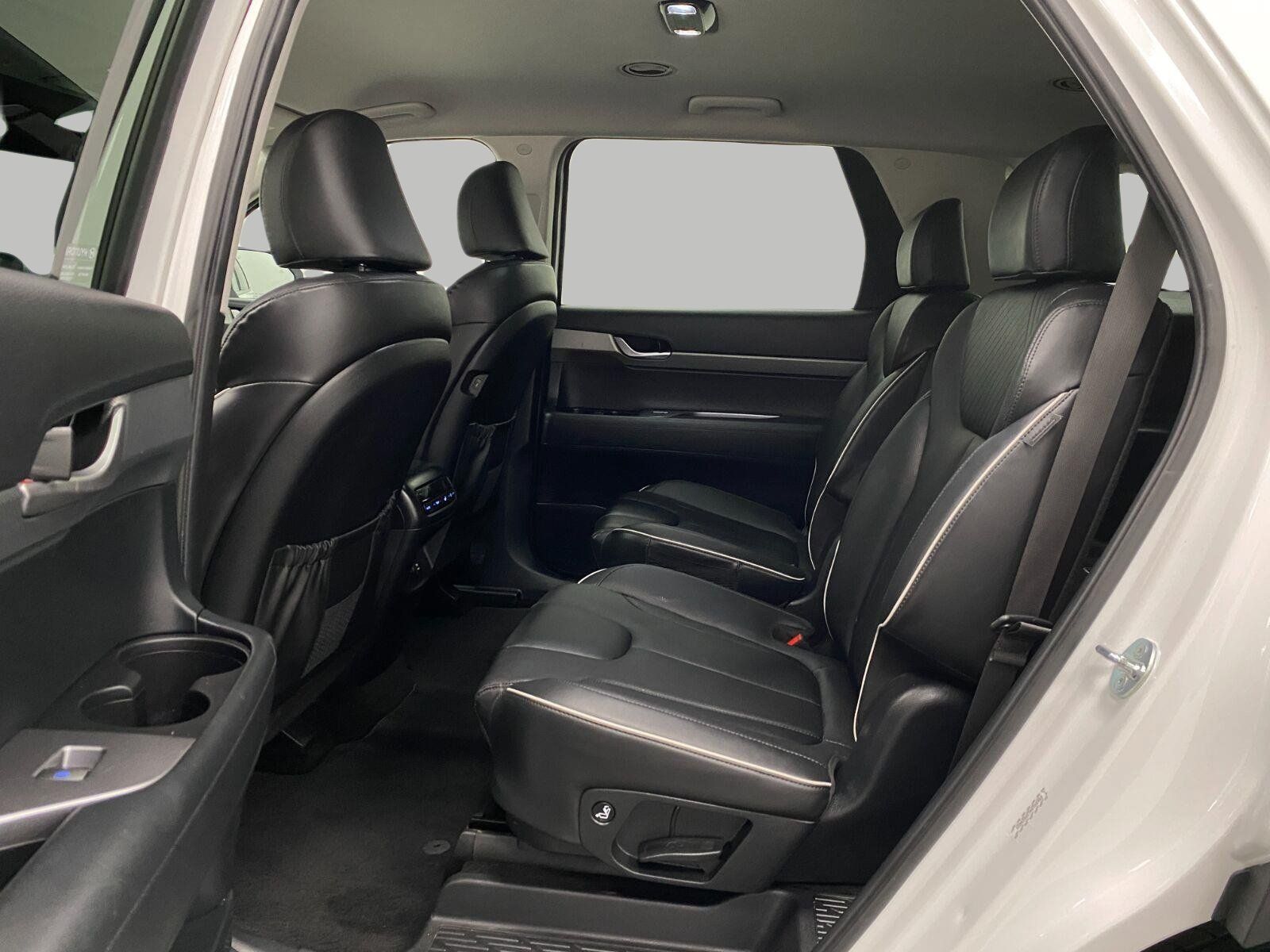 Certified 2024 Hyundai Palisade SEL AWD/4WD image 29