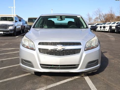 Used 2013 Chevrolet Malibu LS image 3