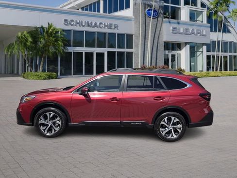 Used 2021 Subaru Outback Limited image 4