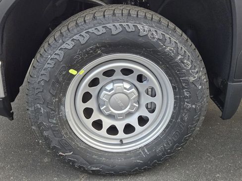 New 2026 GMC Sierra 1500 Pro w/ Pro Value Package image 7