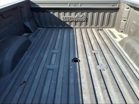 Used 2024 Chevrolet Silverado 2500 High Country w/ High Country Premium Package image 5