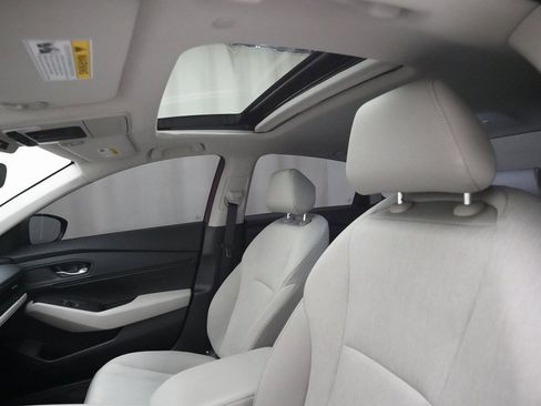 Used 2023 Honda Accord EX image 31