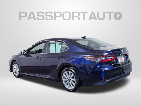 Certified 2021 Toyota Camry LE image 3