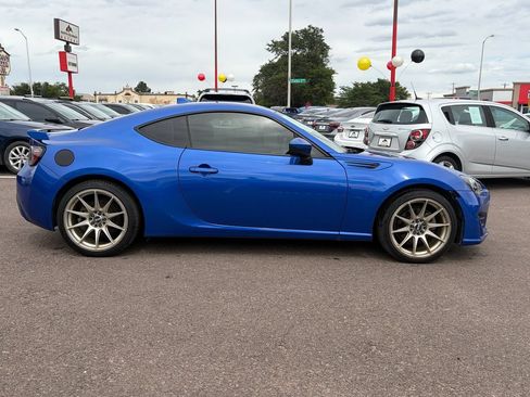 Used 2017 Subaru BRZ Limited w/ Popular Package #3 RWD image 8
