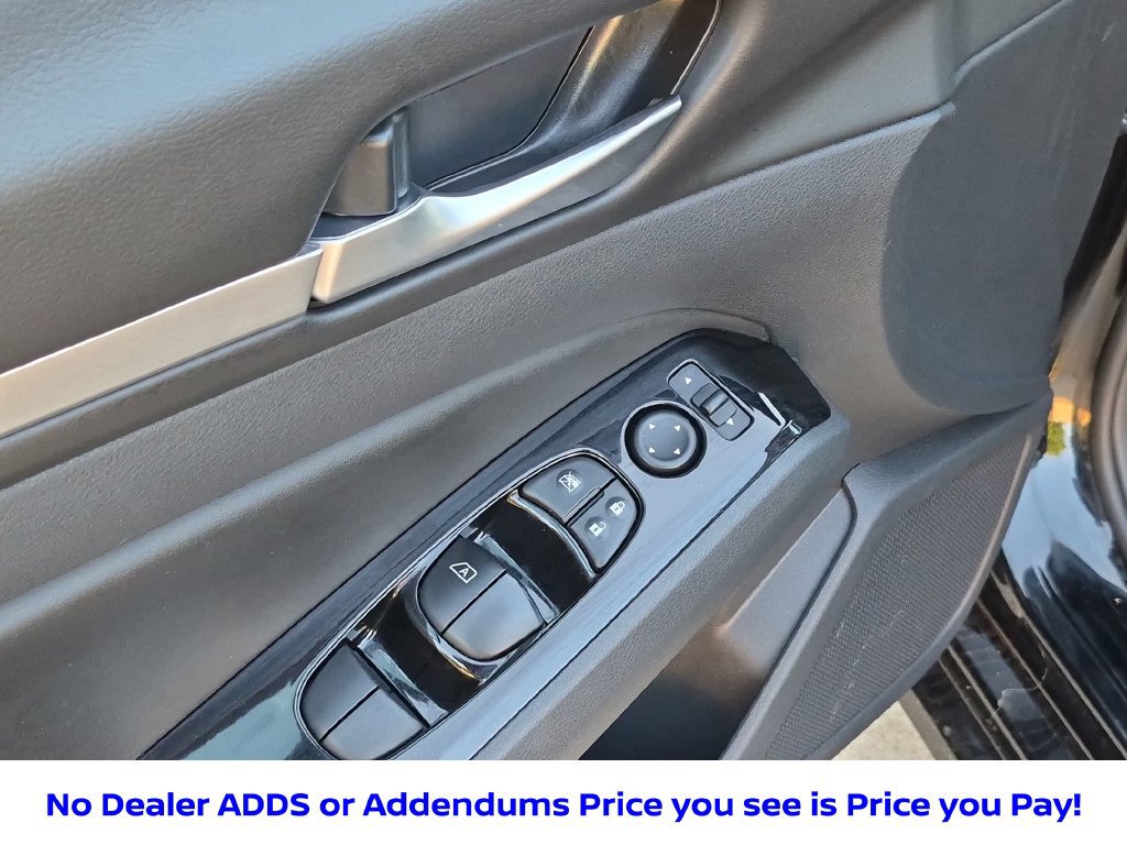 Certified 2025 Nissan Altima 2.5 SR w/ SR Premium Package FWD image 20