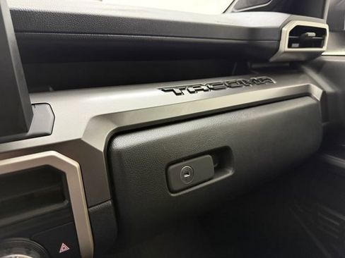 Used 2025 Toyota Tacoma SR5 w/ SR5 Upgrade Package image 24