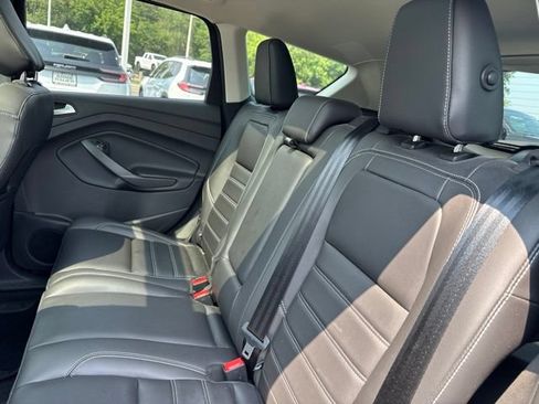 Used 2019 Ford Escape SEL AWD/4WD image 9