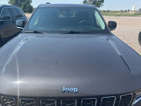 Used 2022 Jeep Grand Cherokee Limited 4xe AWD/4WD image 32