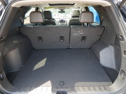 Certified 2022 Chevrolet Equinox Premier image 10