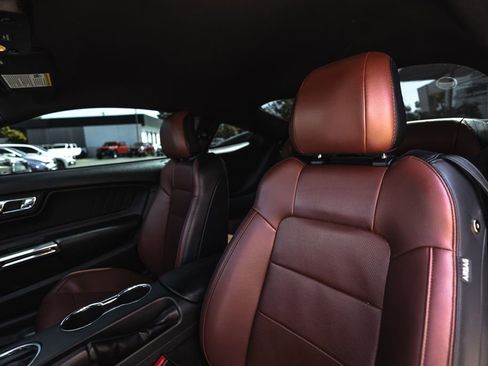 Used 2016 Ford Mustang GT Premium RWD image 19