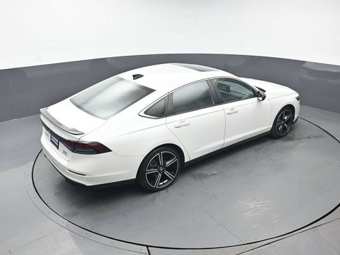 Used 2023 Honda Accord Sport image 36