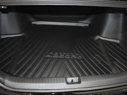 New 2026 Honda Accord EX-L image 31