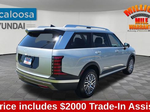 Used 2026 Hyundai Palisade SEL FWD image 8