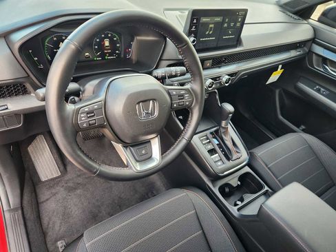 Used 2026 Honda CR-V TrailSport image 2