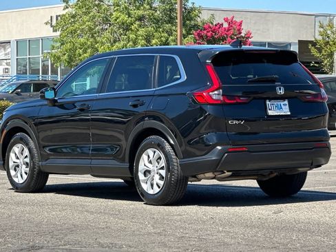 Used 2025 Honda CR-V LX image 7