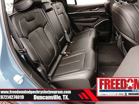 New 2026 Jeep Grand Cherokee Limited w/ Limited Altitude Package RWD image 15