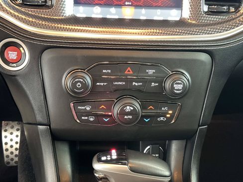 Used 2022 Dodge Charger SRT Hellcat w/ Harman/Kardon Audio Group RWD image 18