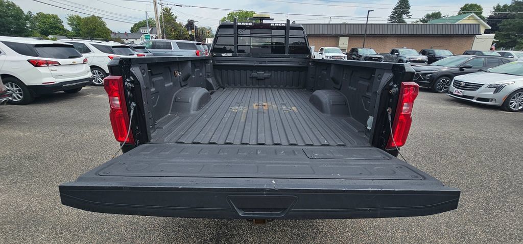 Used 2021 Chevrolet Silverado 3500 LTZ w/ LTZ Convenience Package AWD/4WD image 25