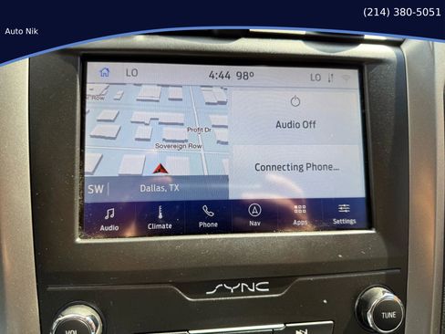 Used 2020 Ford Fusion SE image 22