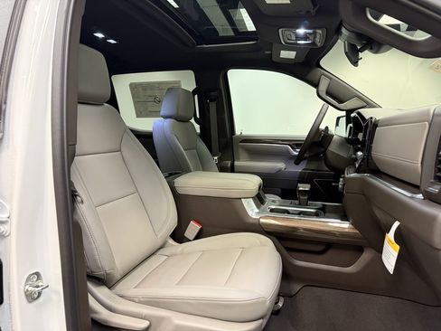 New 2026 Chevrolet Silverado 1500 RST image 14