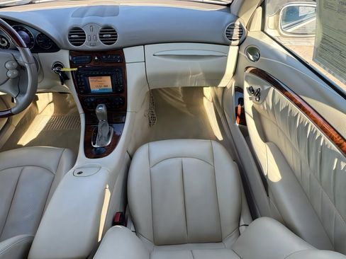 Used 2004 Mercedes-Benz CLK 320 Cabriolet 3.2L image 14