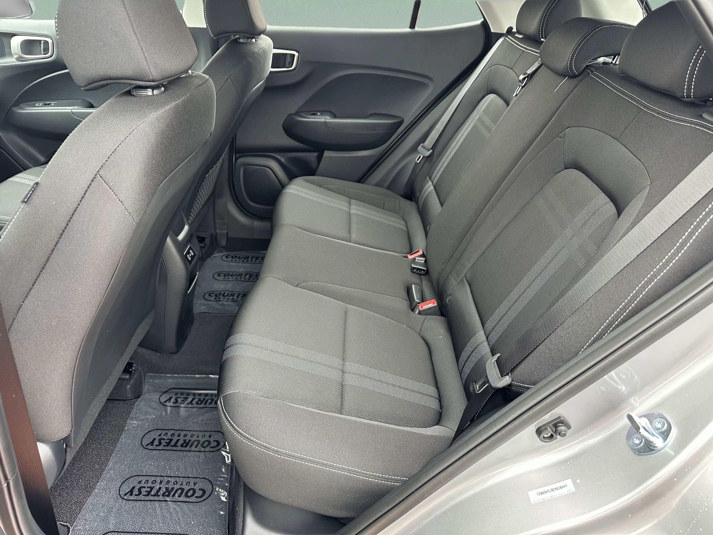 New 2026 Hyundai Venue SEL FWD image 17