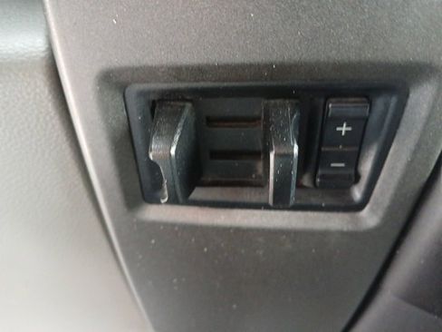 Used 2022 Ford F350 XL w/ Power Equipment Group image 36