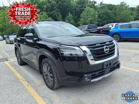 Used 2022 Nissan Pathfinder SL w/ SL Premium Package AWD/4WD image 5
