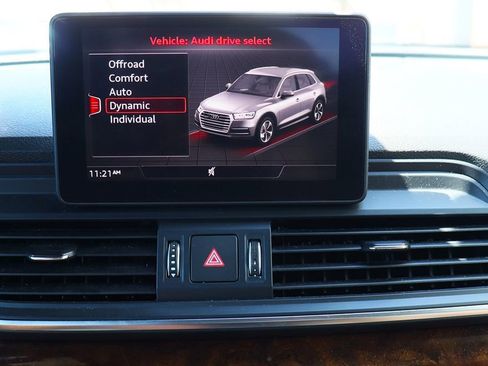 Used 2018 Audi Q5 2.0T Premium Plus w/ Premium Plus Package image 52