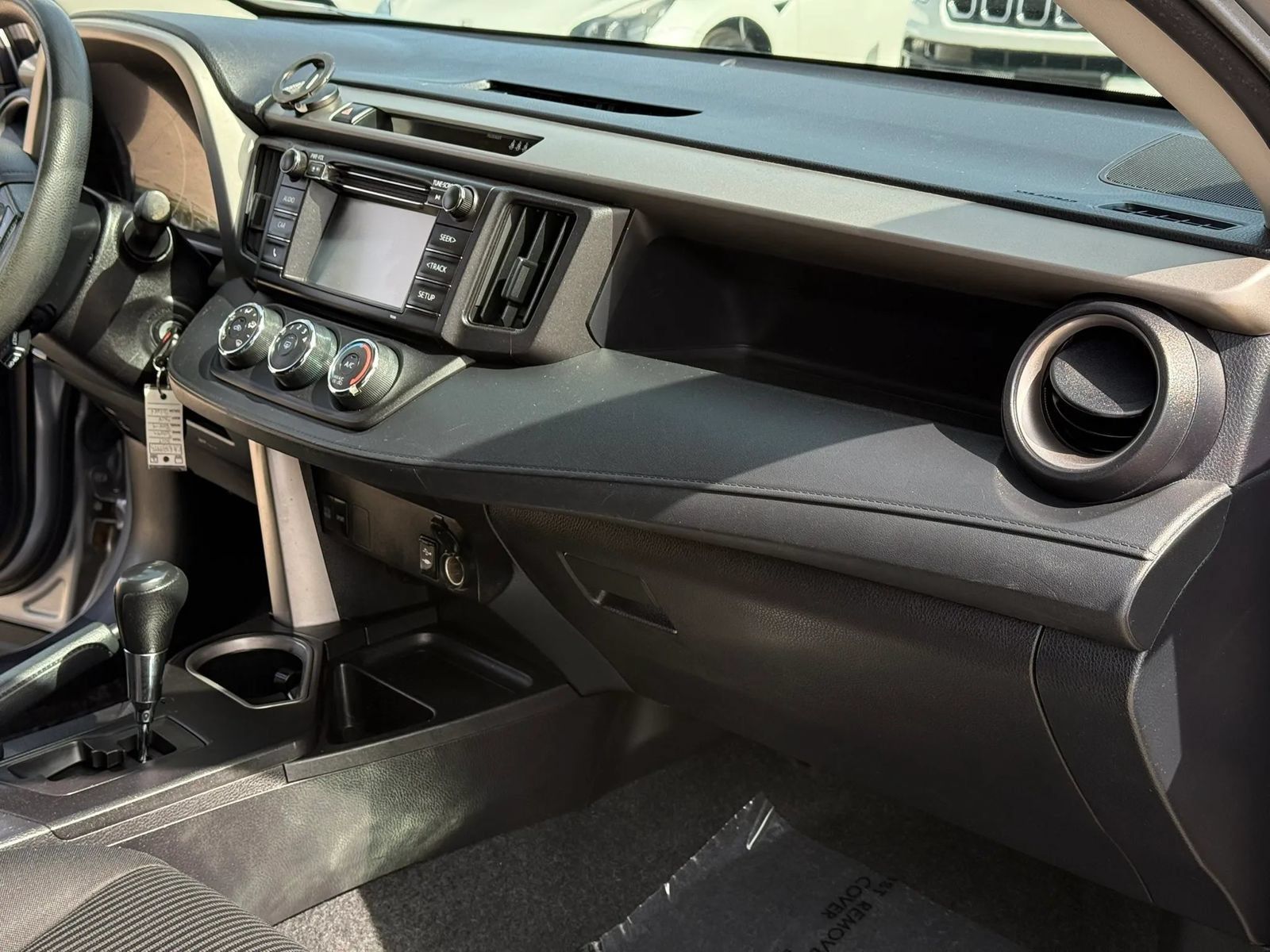 Used 2017 Toyota RAV4 LE w/ All Weather Liner Package AWD/4WD image 10