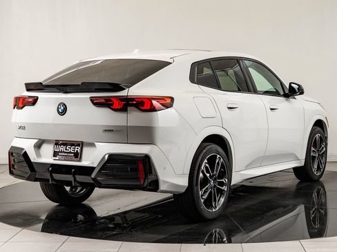 New 2026 BMW X2 xDrive28i w/ Technology Package AWD/4WD image 10