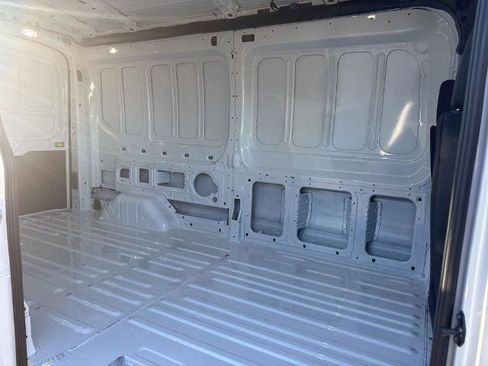 New 2026 Ford Transit 250 148 Medium Roof RWD image 6