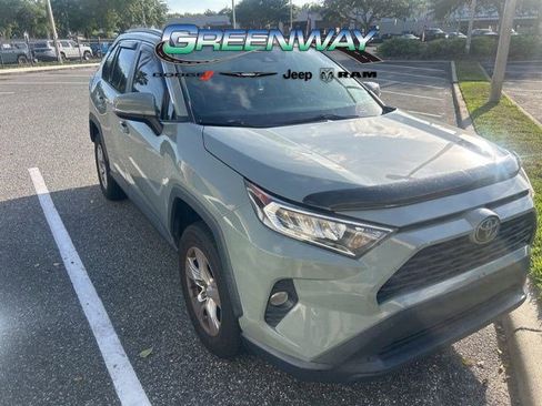Used 2021 Toyota RAV4 XLE FWD image 11
