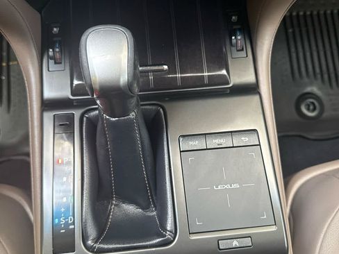 Used 2022 Lexus GX 460 Premium w/ Accessory Package AWD/4WD image 23
