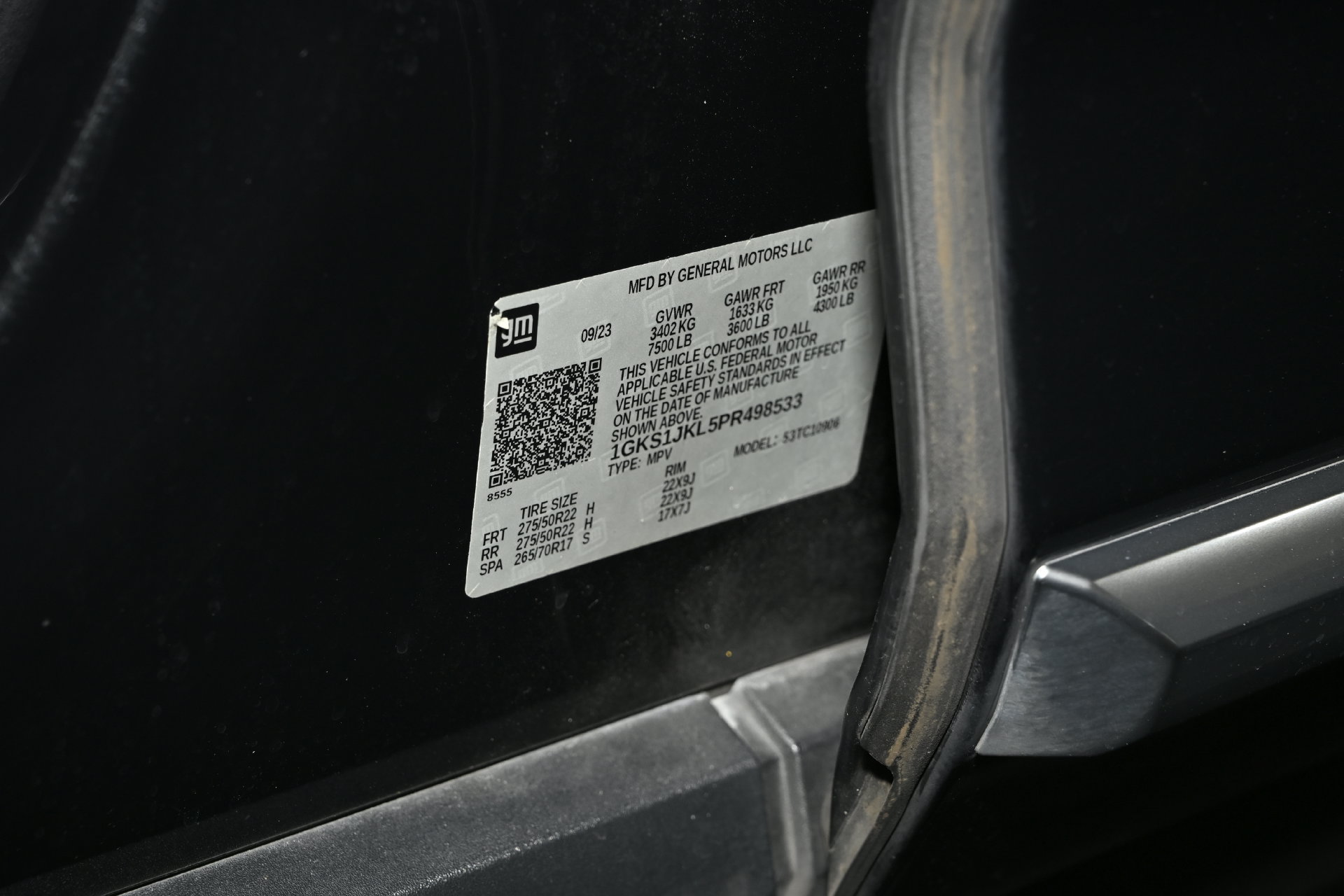 Used 2023 GMC Yukon XL Denali RWD image 45