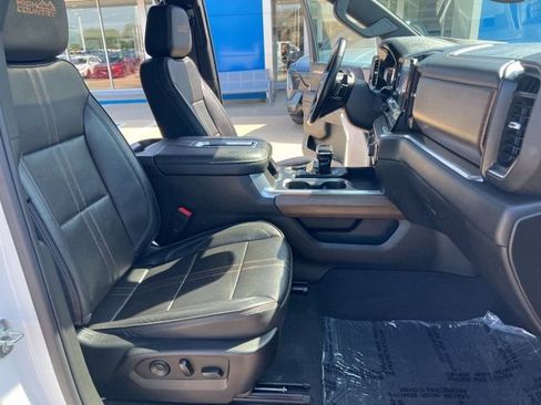 Used 2022 Chevrolet Silverado 1500 High Country image 20