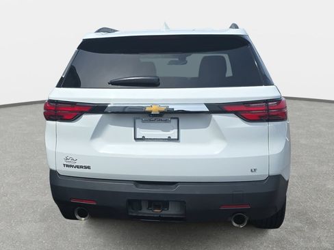 Used 2023 Chevrolet Traverse LT FWD image 6